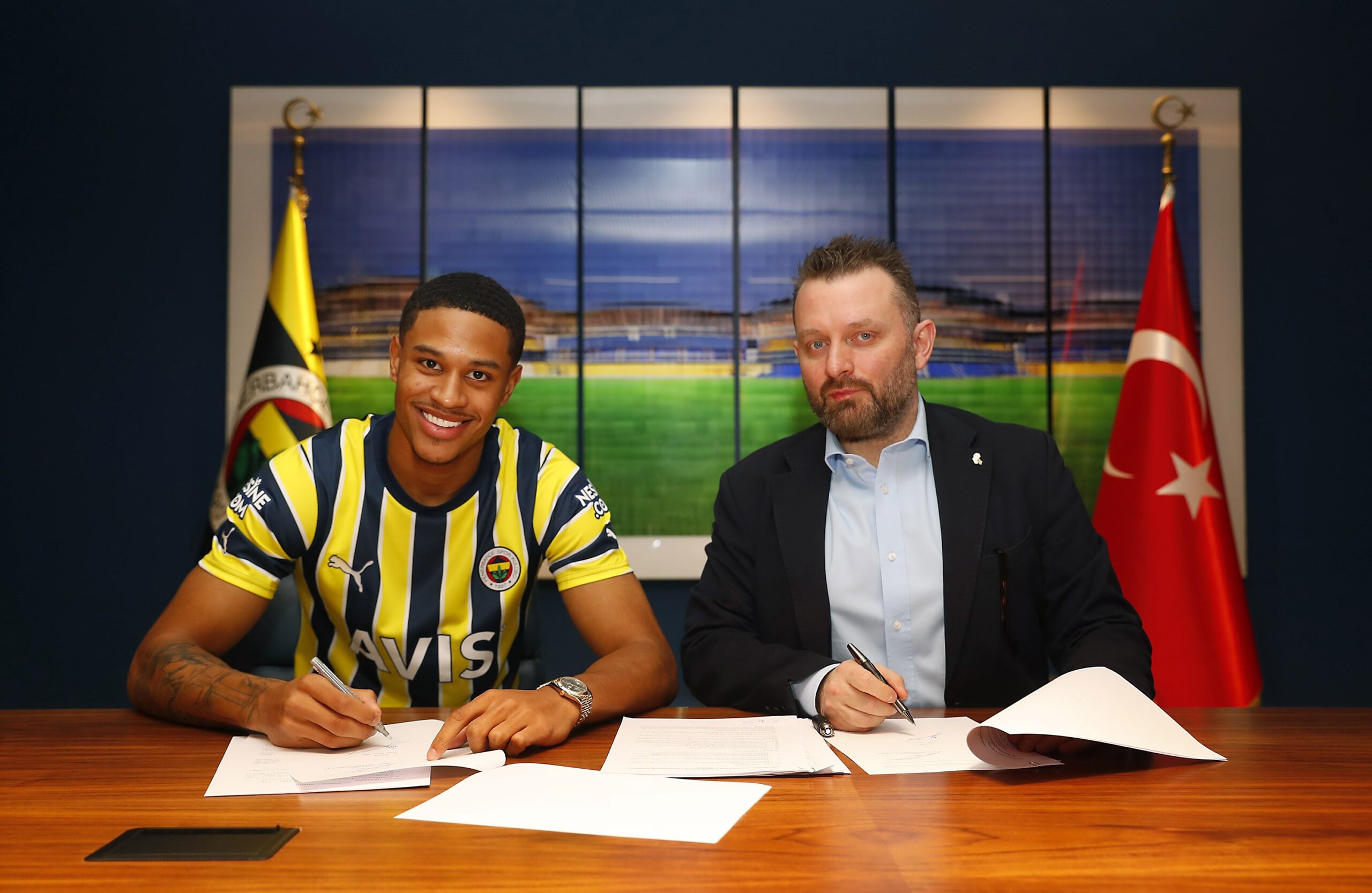 Jayden Quinn Oosterwolde transferi tamam! Artık Fenerbahçe’de