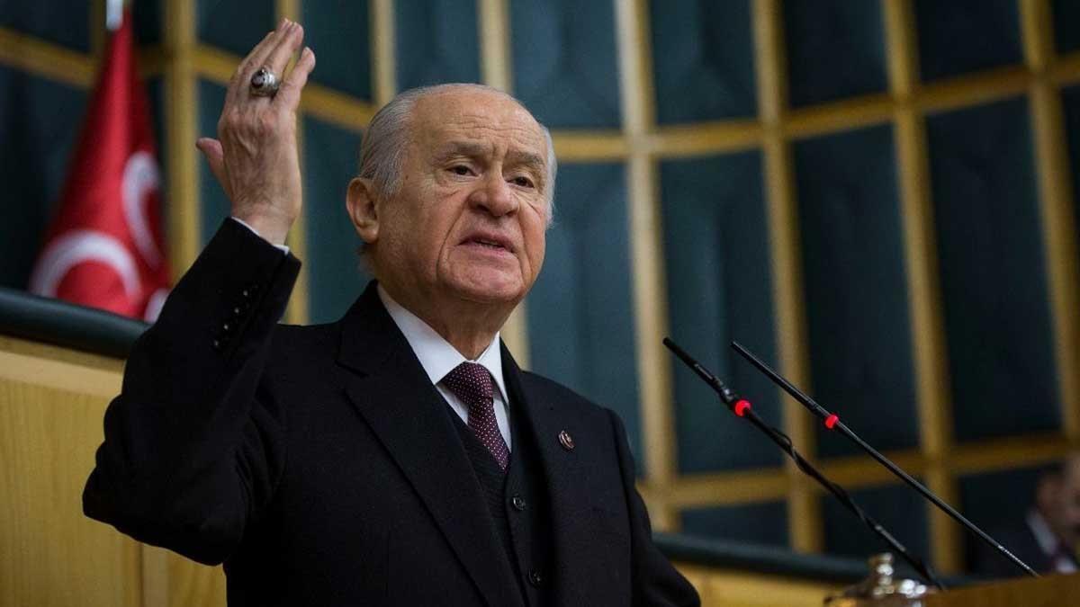 Devlet Bahçeli’den Süleyman Soylu’ya destek!