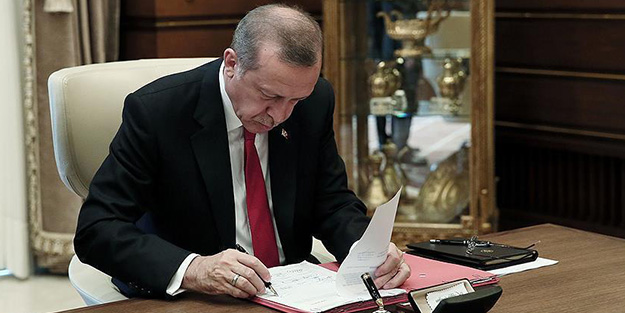 Cumhurbaşkanı Erdoğan imzaladı! Yeni atamalar Resmi Gazete’de…