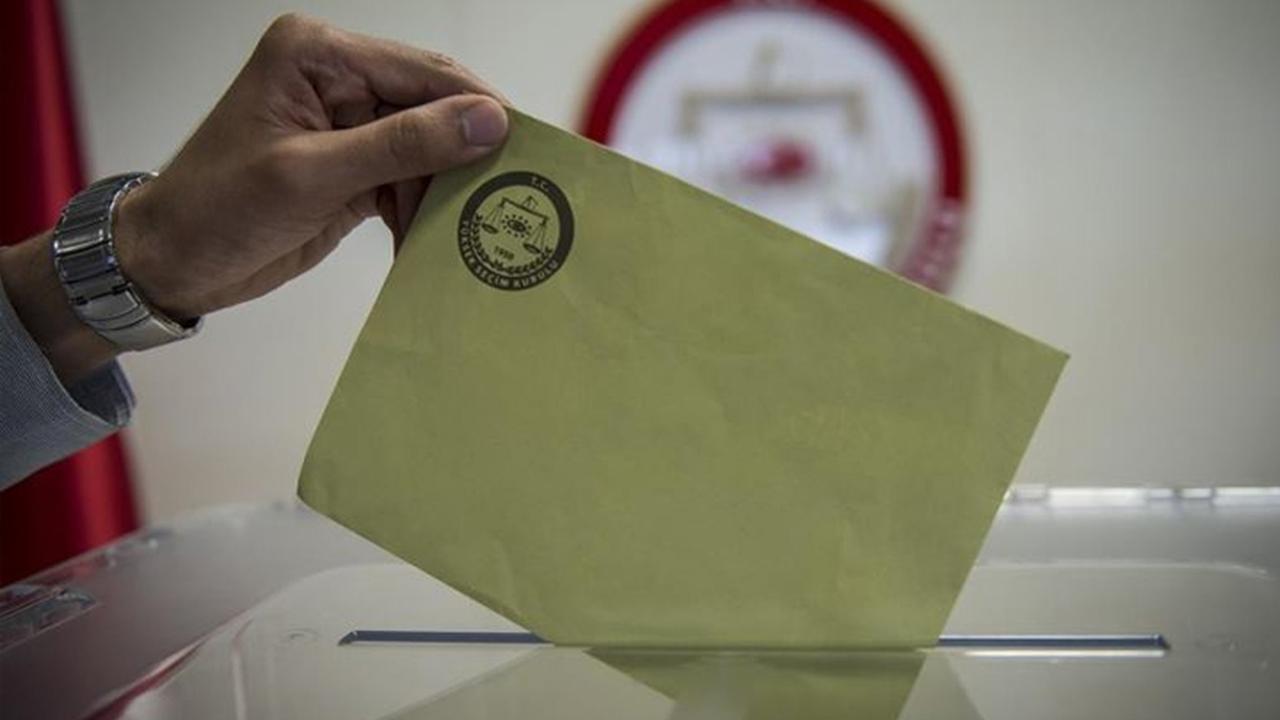 AK Parti’den erken seçim açıklaması! ‘Bazı sıkıntılar var, öne çekilebilir’