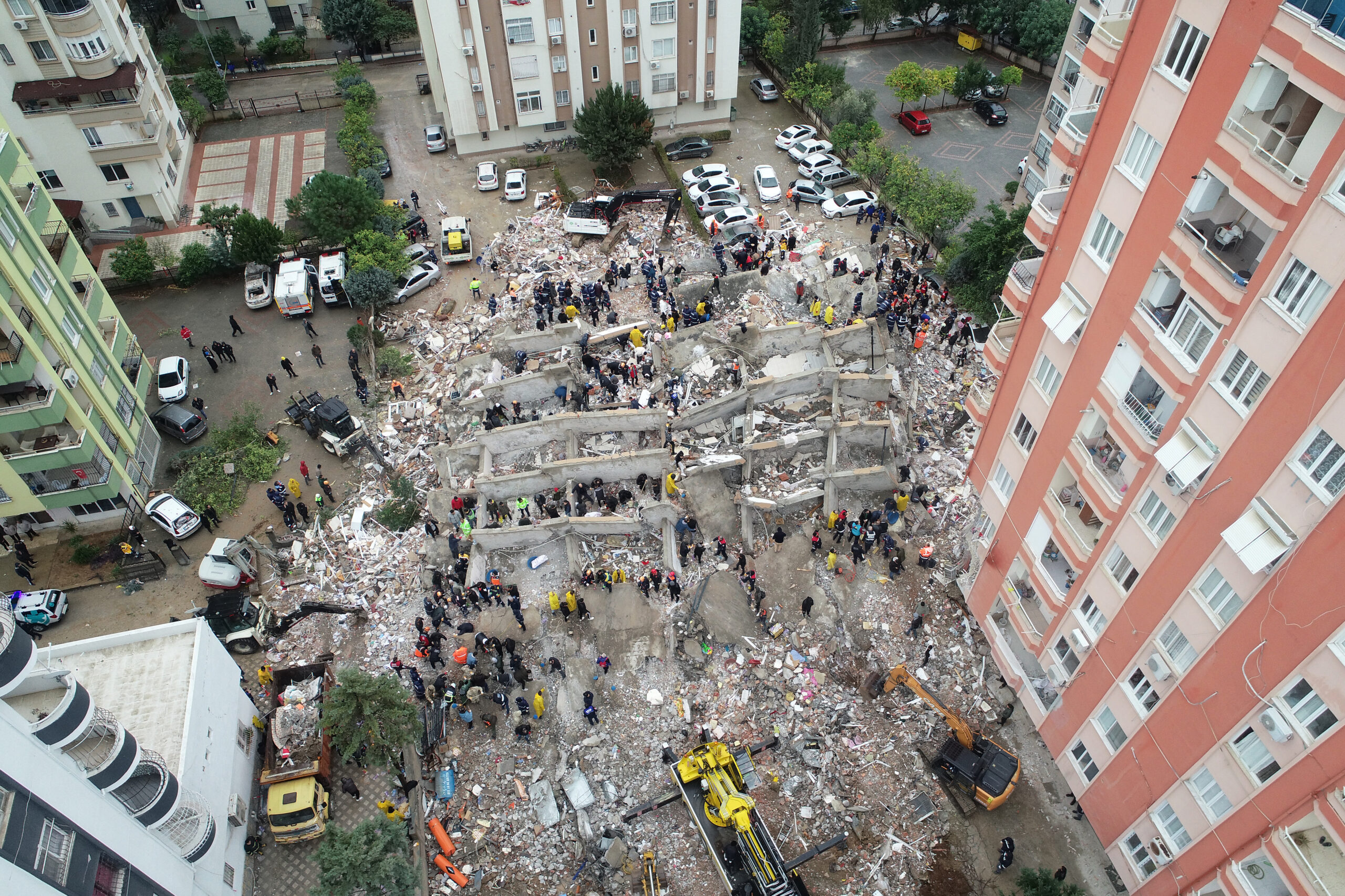 MEB ve YÖK’ten flaş duyuru! Tüm okullar ve üniversiteler tatil edildi