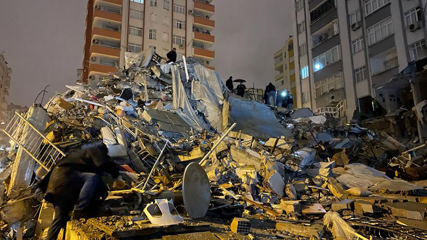 Depremde ölen şehit olur mu? Halil Konakcı Hoca cevapladı!