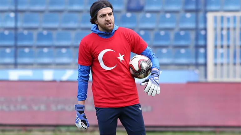 Türk futbolu yasta! Ahmet Eyüp Türkaslan hayatını kaybetti