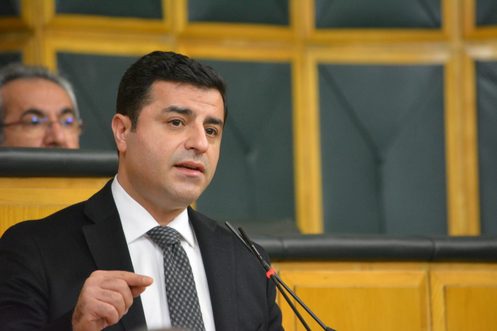 Selahattin Demirtaş’tan Meral Akşener’e mektup! Bir de ittifak şartlarını sundu