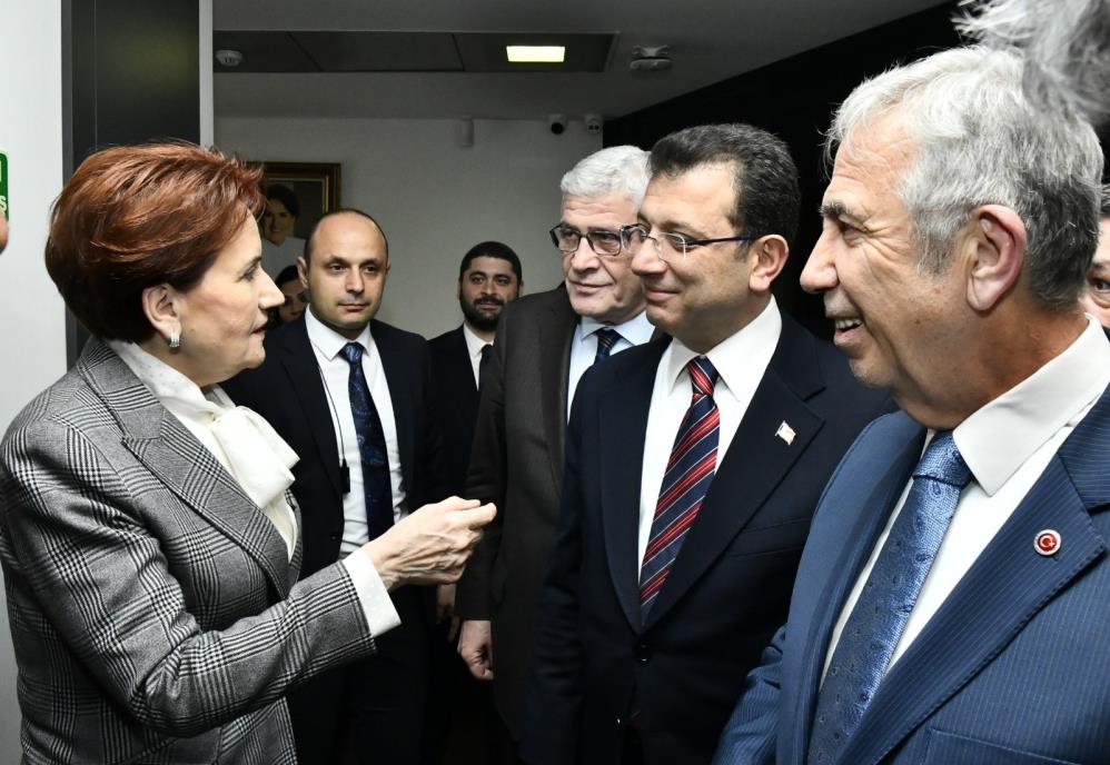 İmamoğlu ve Mansur Yavaş, Meral Akşener’i ziyaret etti