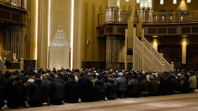 Ankara Müftüsü Dr. Hasan Çınar’dan Teravih namazı açıklaması!