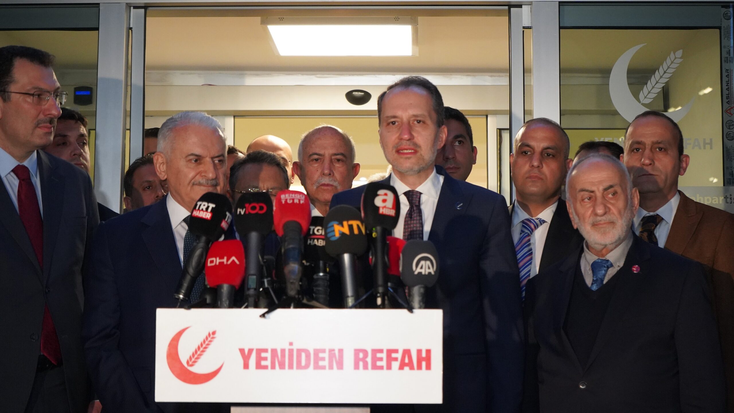 AK Parti’den Yeniden Refah Partisi’ne resmi ittifak teklifi geldi