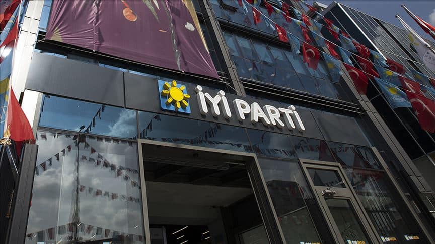 Bir kriz daha patlak verdi! İyi Parti’de şok istifa…