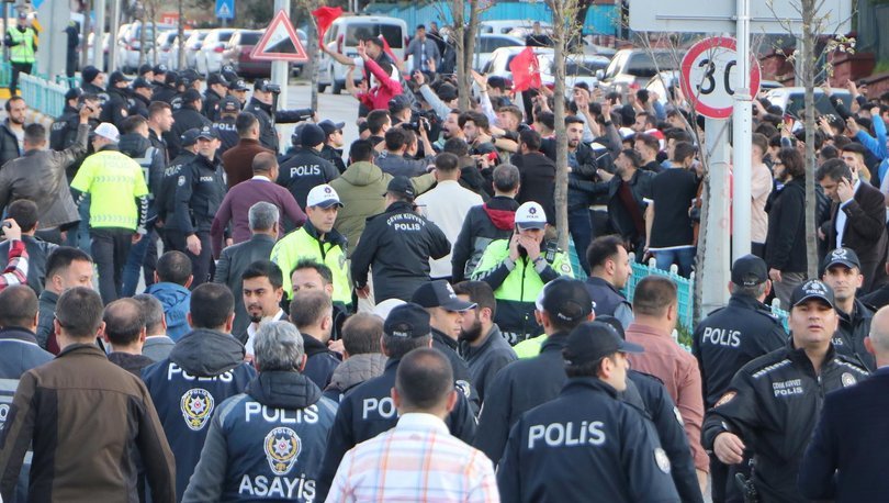 Olaylı Erzurum mitinginde FETÖ izi iddiası!