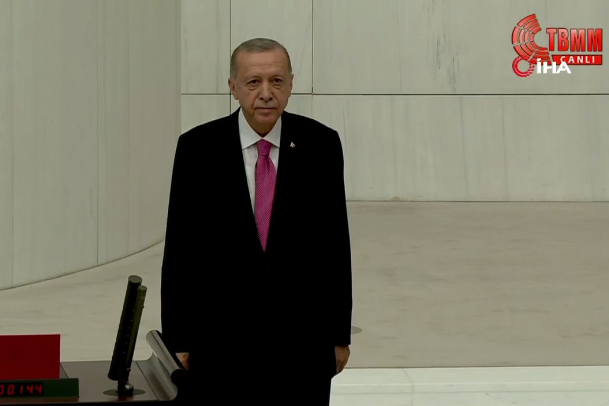 Cumhurbaşkanı Erdoğan yemin edip ardından Anıtkabir’i ziyaret etti!