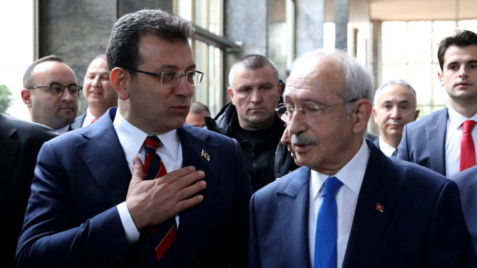 İmamoğlu ile Kılıçdaroğlu görüştü: Yerel seçimlere kadar görevine devam edebilir!
