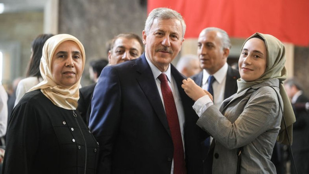 Selçuk Özdağ bakanlıklardan ‘kızak listesi’ni istedi! Kamuda israf