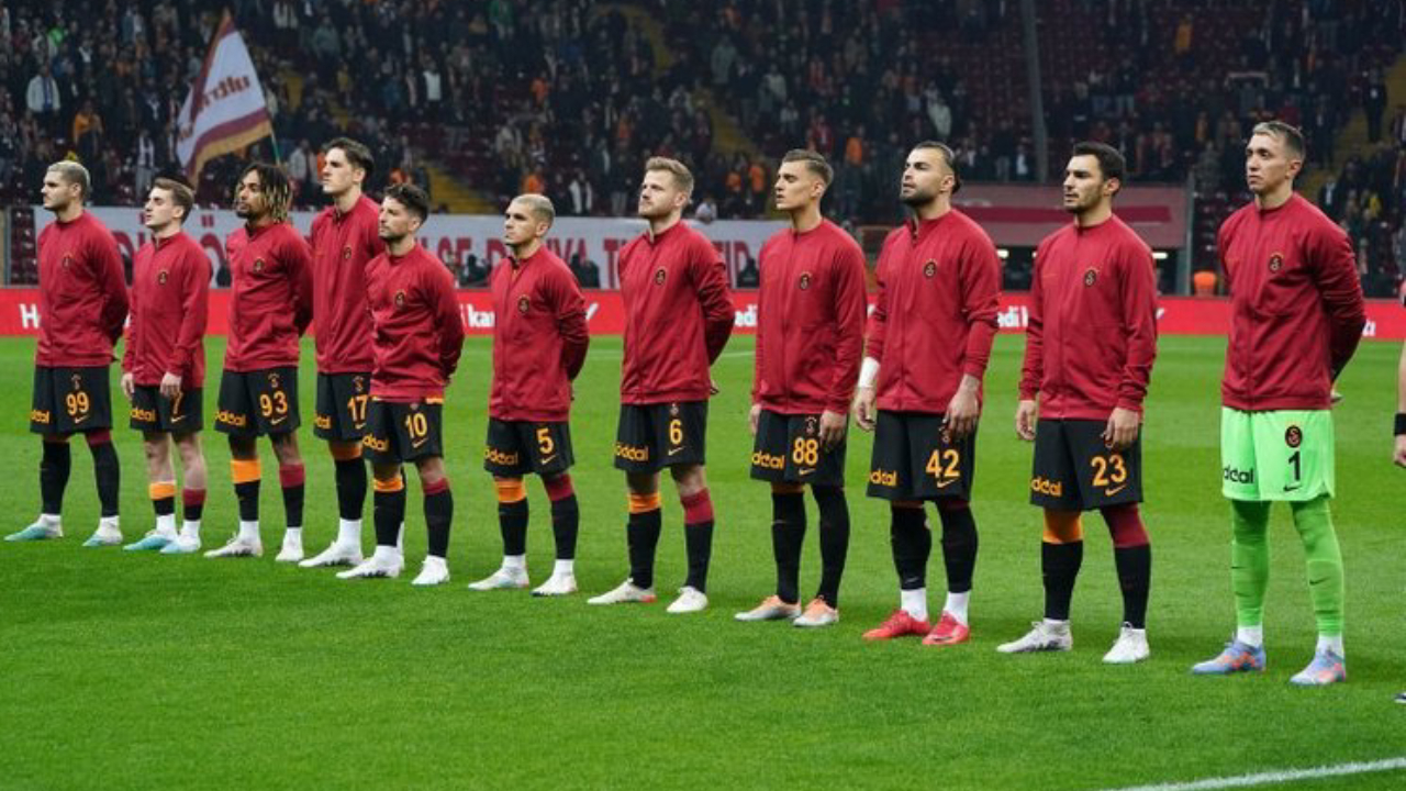 Galatasaray’a vazgeçemeyeceği teklif Premier Lig’den geldi!