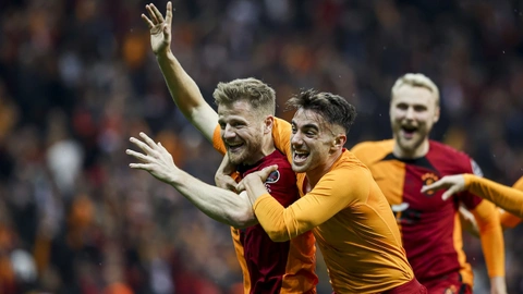 Galatasaraylı oyuncuya sürpriz transfer iddiası!