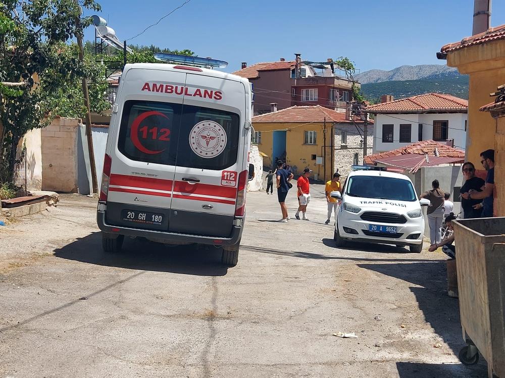 Eşiyle üvey oğlunu öldüren zanlı cezaevinde intihar etti!