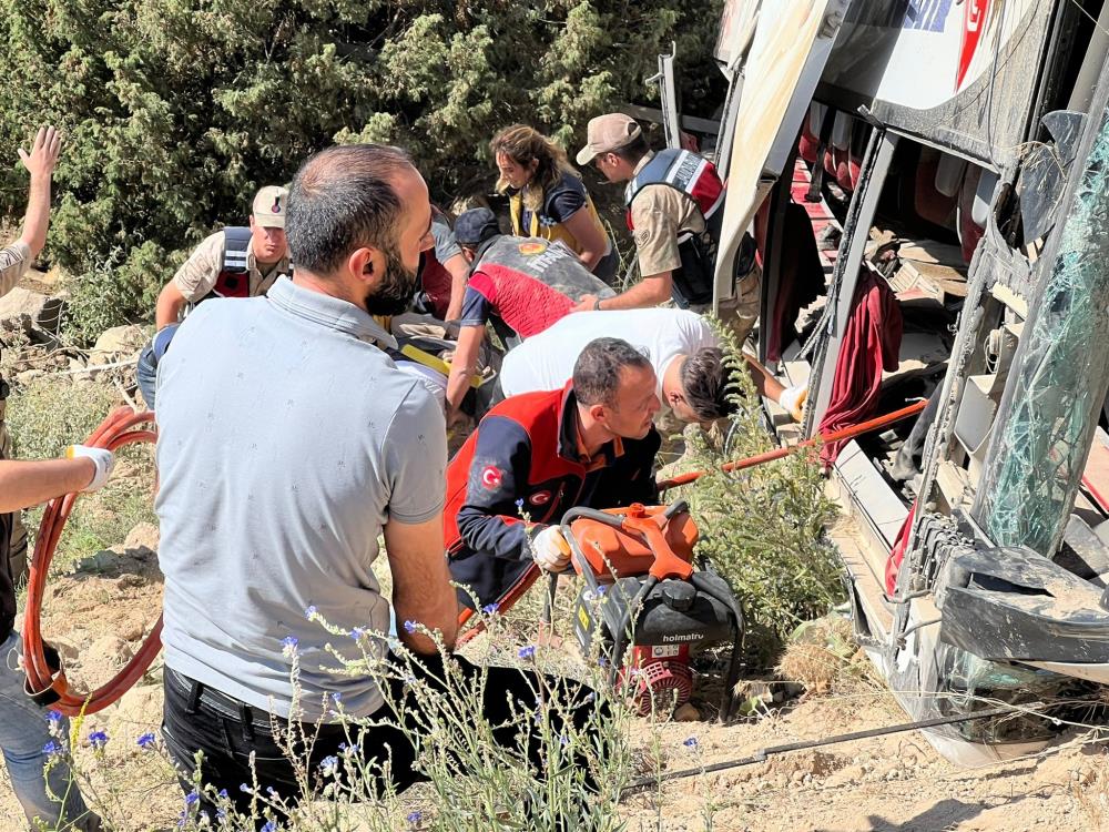 Turgut Reis otobüs firmasından 8 kişinin öldüğü kazaya ilişkin flaş karar!