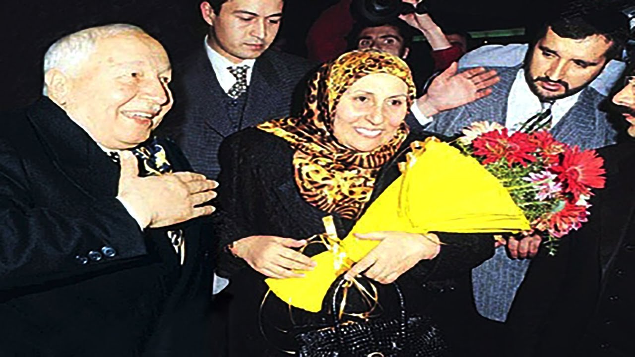 Merhum Necmettin Erbakan’ın eşi merhume Erbakan dualarla yad edildi!