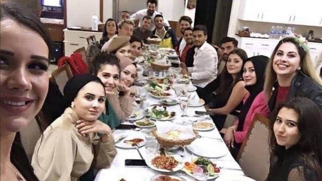‘Şampiyonlar Ligi’ fotoğrafında bulunan 15 kişi hakkında yurt dışına çıkış yasak