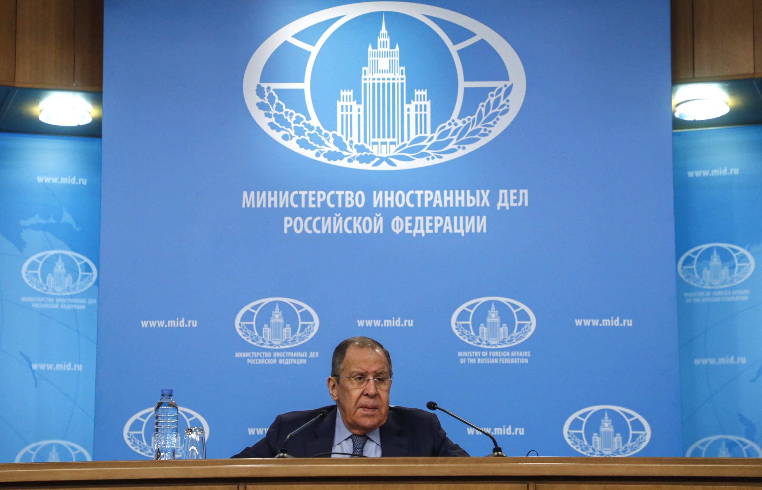 Lavrov: “Zelenskiy Davos’ta tüm dünyaya yalan söyledi”