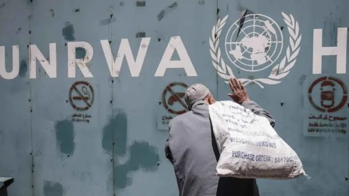 Gazze açlıktan ölürken UNRWA fonları kesildi!