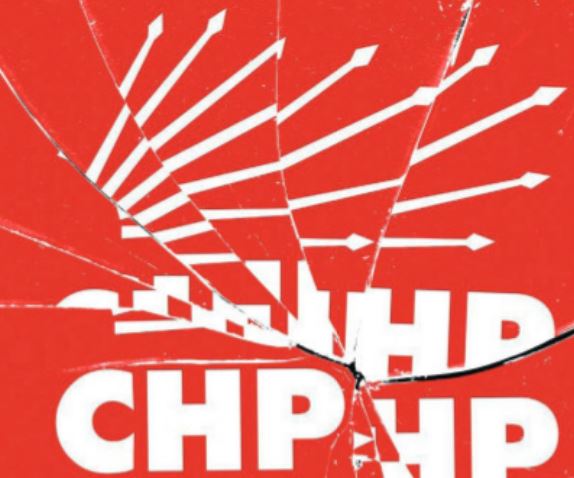 CHP’de şok istifa!