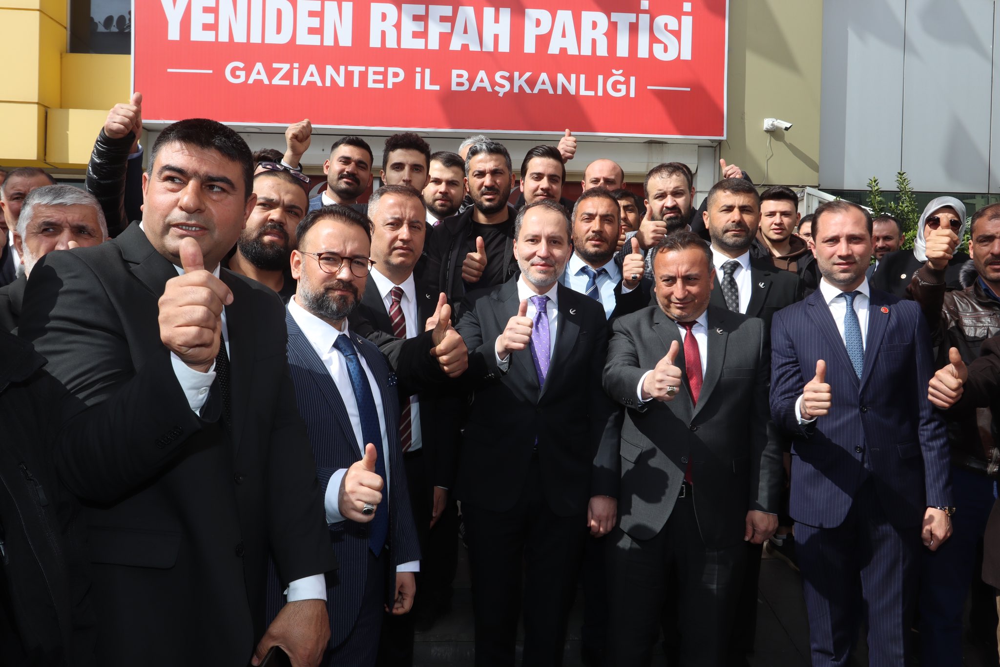 Fatih Erbakan: Her yerde kendimiz kazanmak için seçime giriyoruz