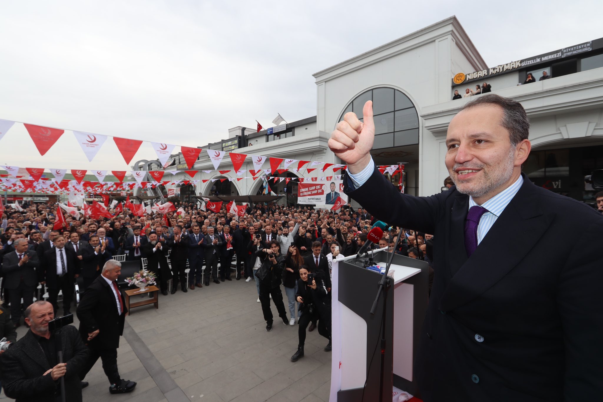 ‘Belediyeciliği bize verin, 2028 yılında zaten iktidarda biz olacağız’