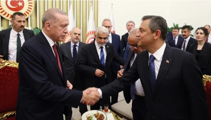Cumhurbaşkanı Erdoğan ile Özgür Özel TBMM’de bir araya geldi