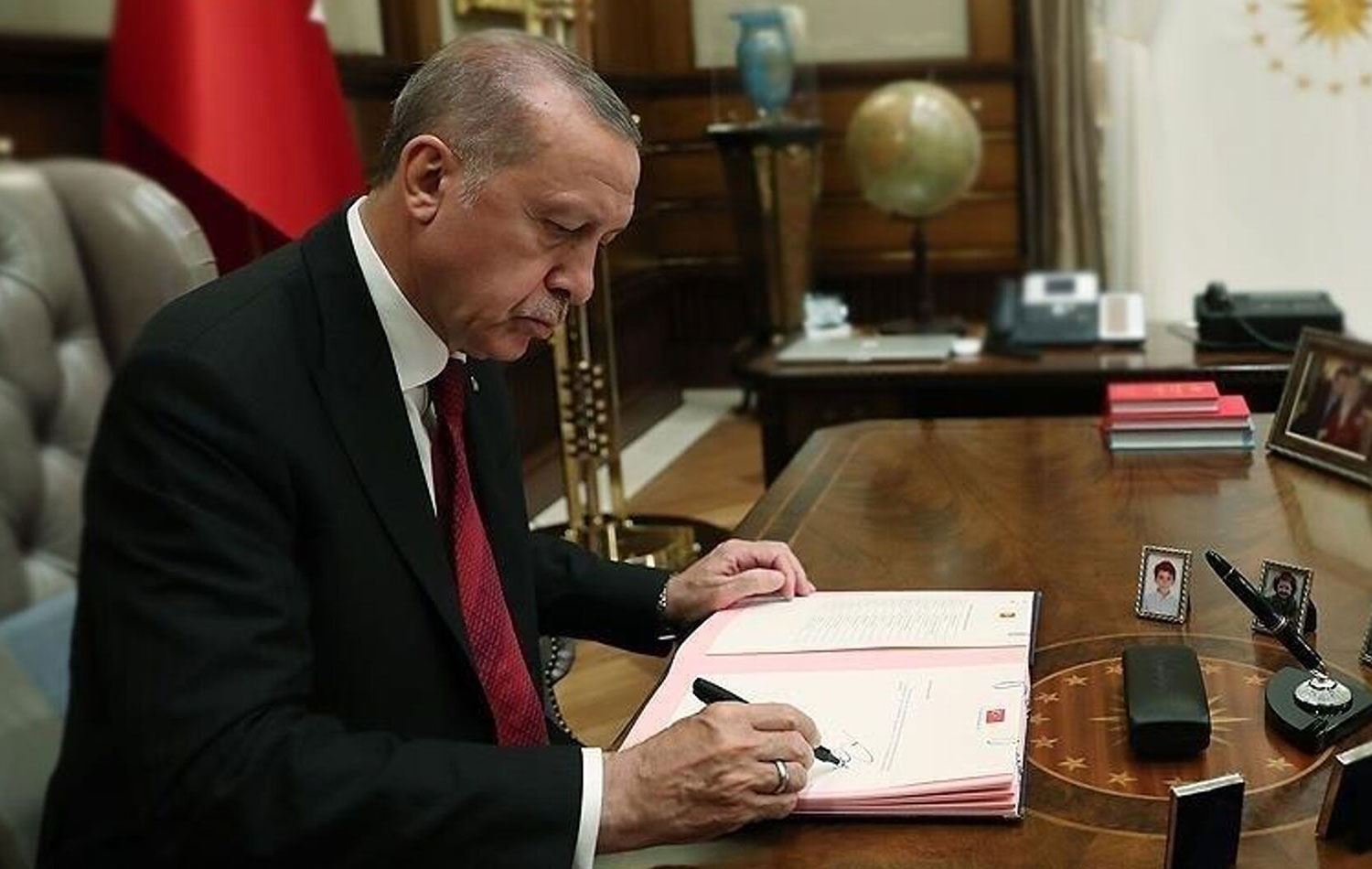 Cumhurbaşkanı Erdoğan, 28 Şubat postmodern darbesinin mimarlarını affetti!