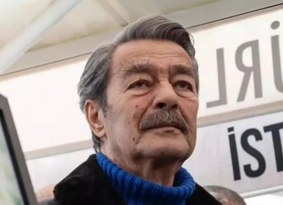 Kadir İnanır hastaneye kaldırıldı!