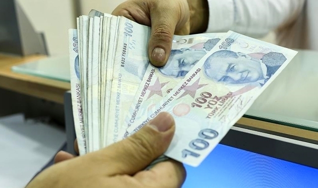 AK Parti’de kritik toplantı kararı! Emekliye zam için bir araya gelecekler…