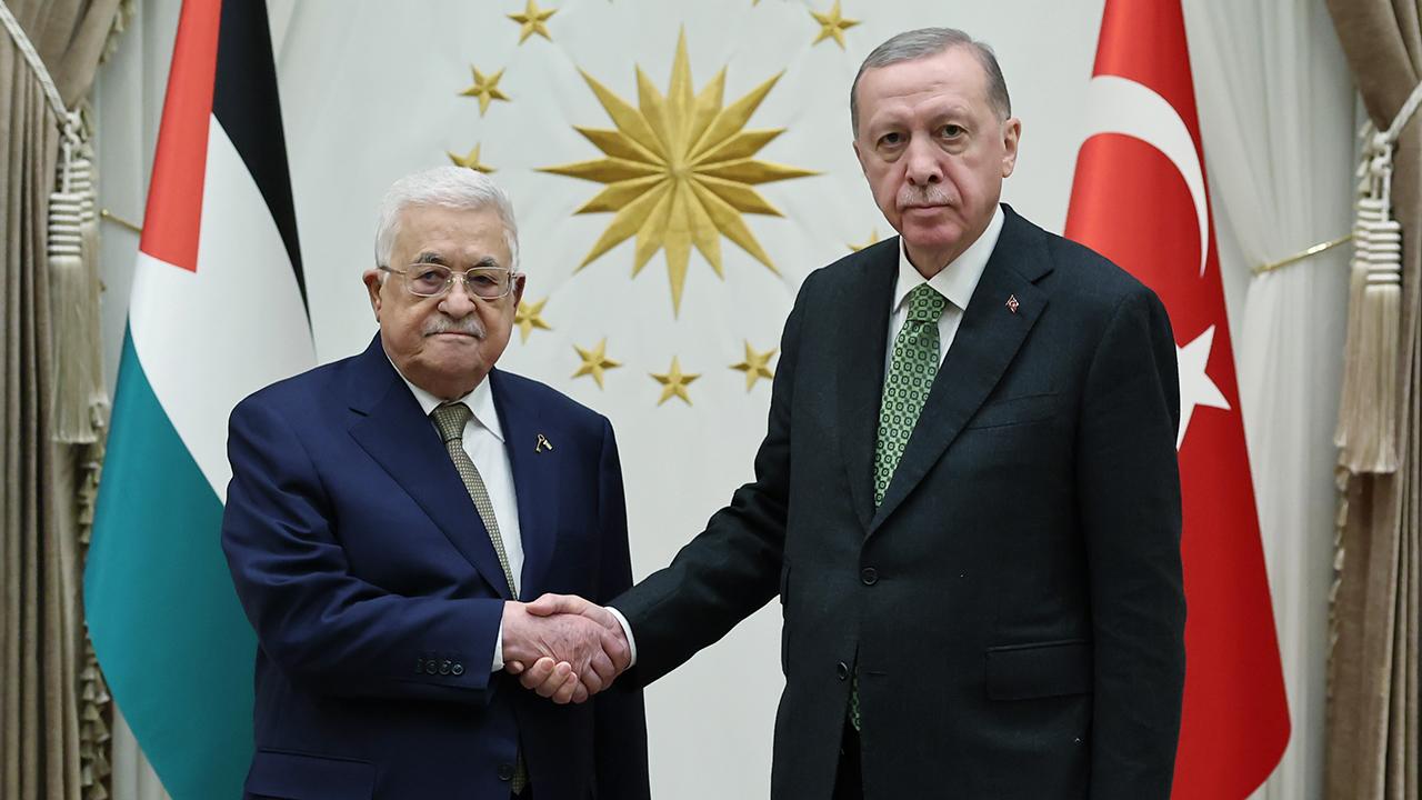 AK Parti’den ‘Mahmud Abbas’ açıklaması!