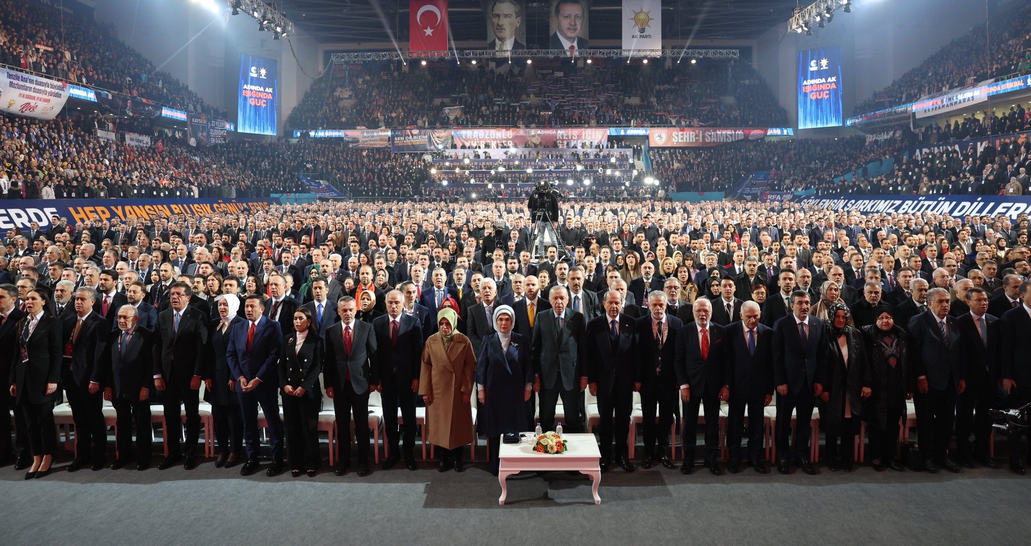 Erdoğan’ın yeni A takımı belli oldu! 39 kişinin üstü çizildi
