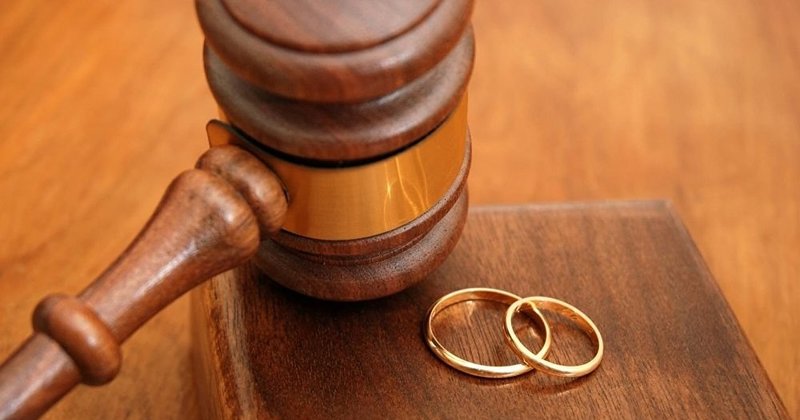 Evlilikler çöküyor! TÜİK raporu, Türkiye’deki boşanma krizini gözler önüne serdi