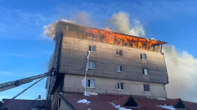 Bakanlık itiraf etti! Kartalkaya’da ihmal ve denetimsizlik skandalı!