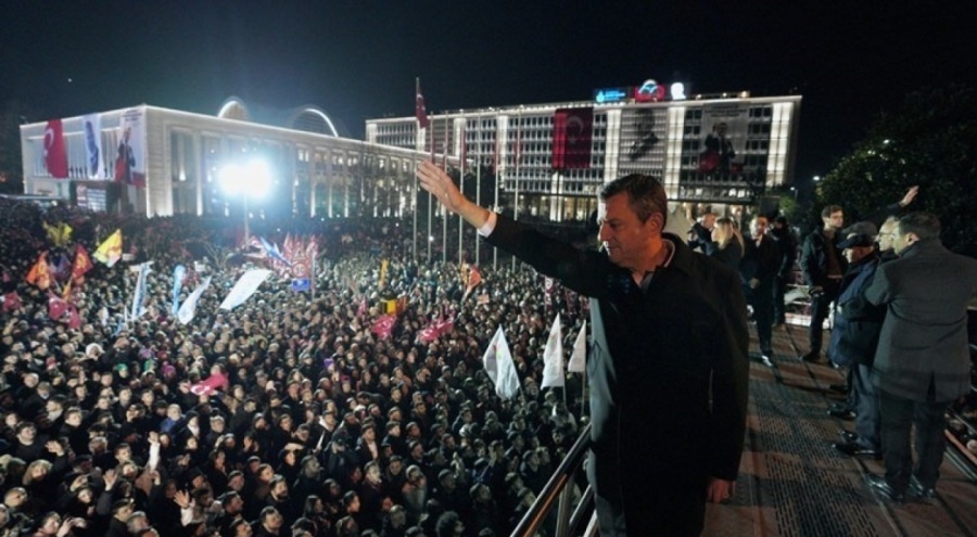 CHP’den tehlikeli “Sokağa, meydanlara…” çağrısı!