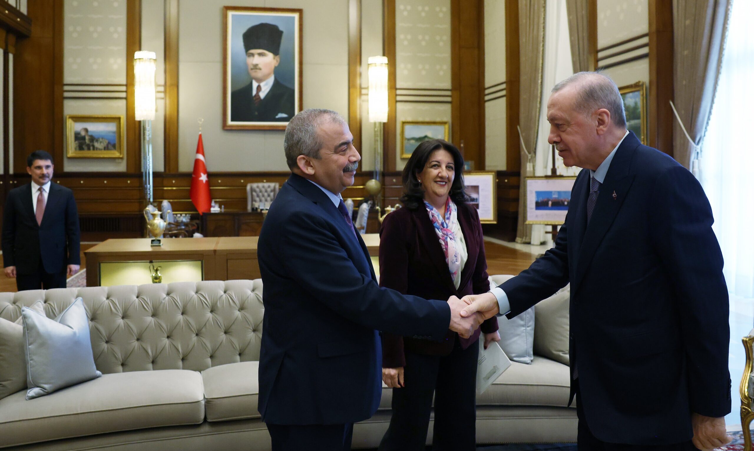 13 yıl sonra ilk: Cumhurbaşkanı Erdoğan-DEM Parti görüşmesi sona erdi! Detaylar…