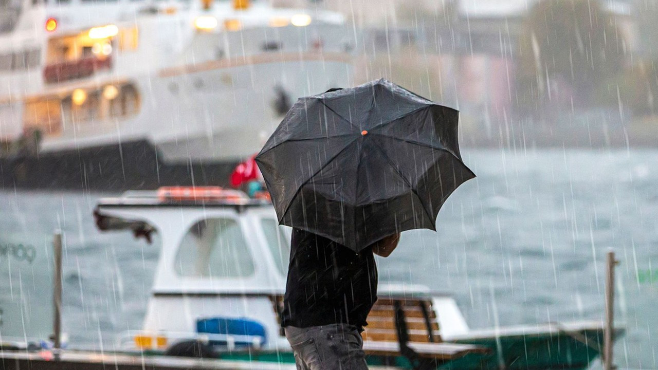 Meteoroloji’den 7 il için kritik uyarı! Sel, yıldırım, toz fırtınası yolda