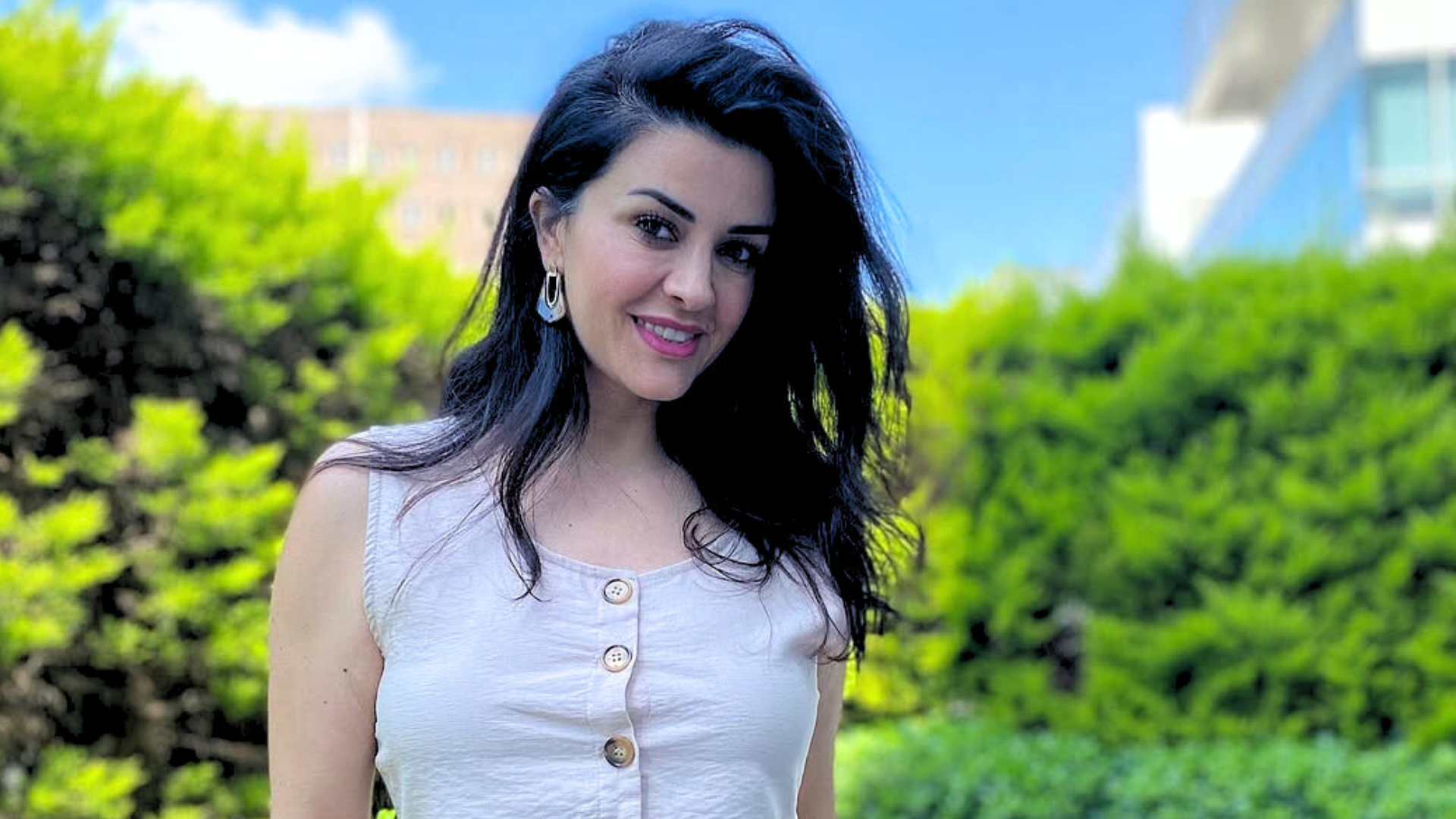Sevilen radyocu Duygu Atakan, müzik sektöründeki değişime dikkat çekti!