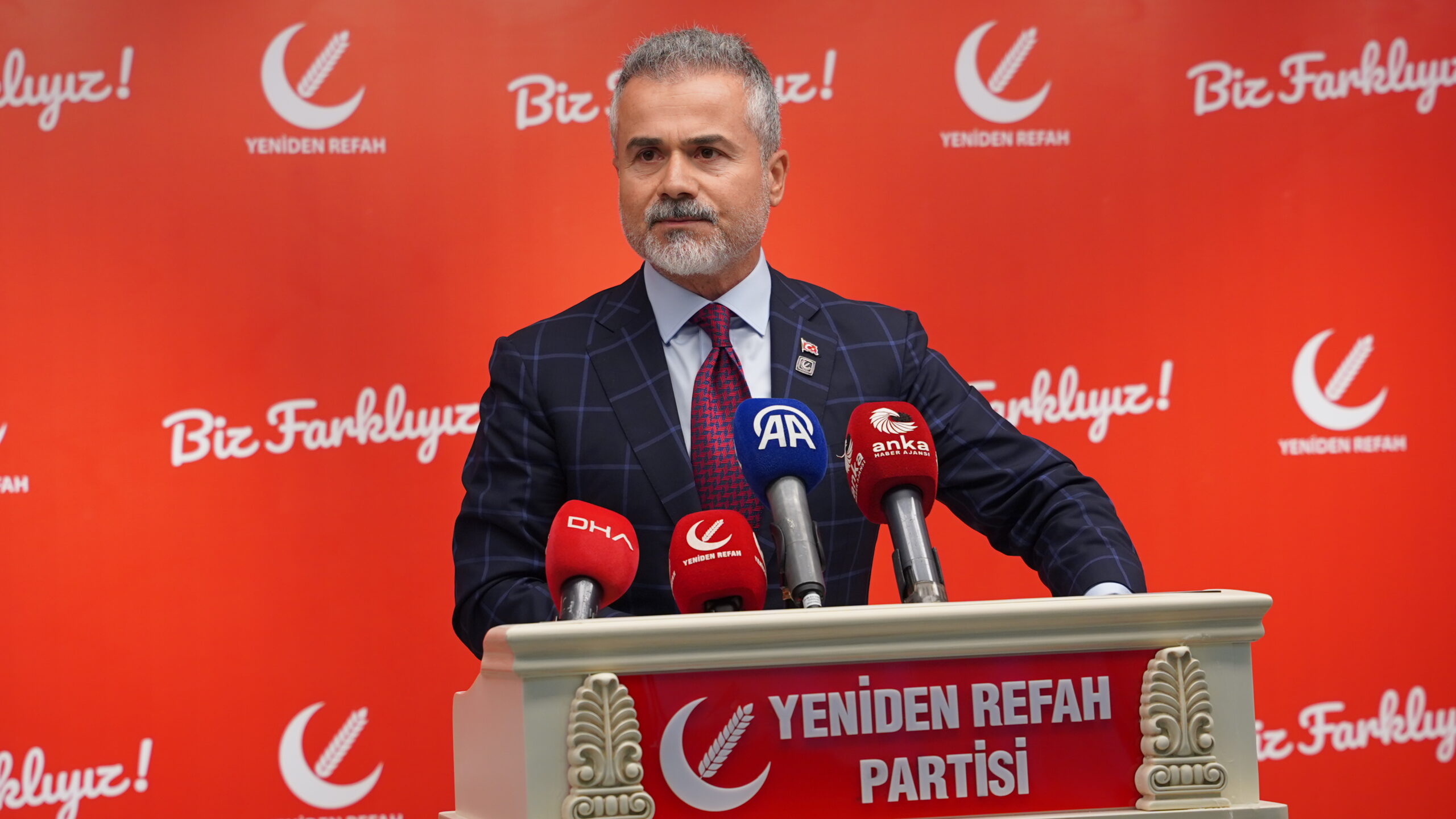 Suat Kılıç’tan ‘sahte diploma’ tepkisi:  “Türkiye Cumhuriyeti çeteler ve suç örgütleri devleti olamaz!”