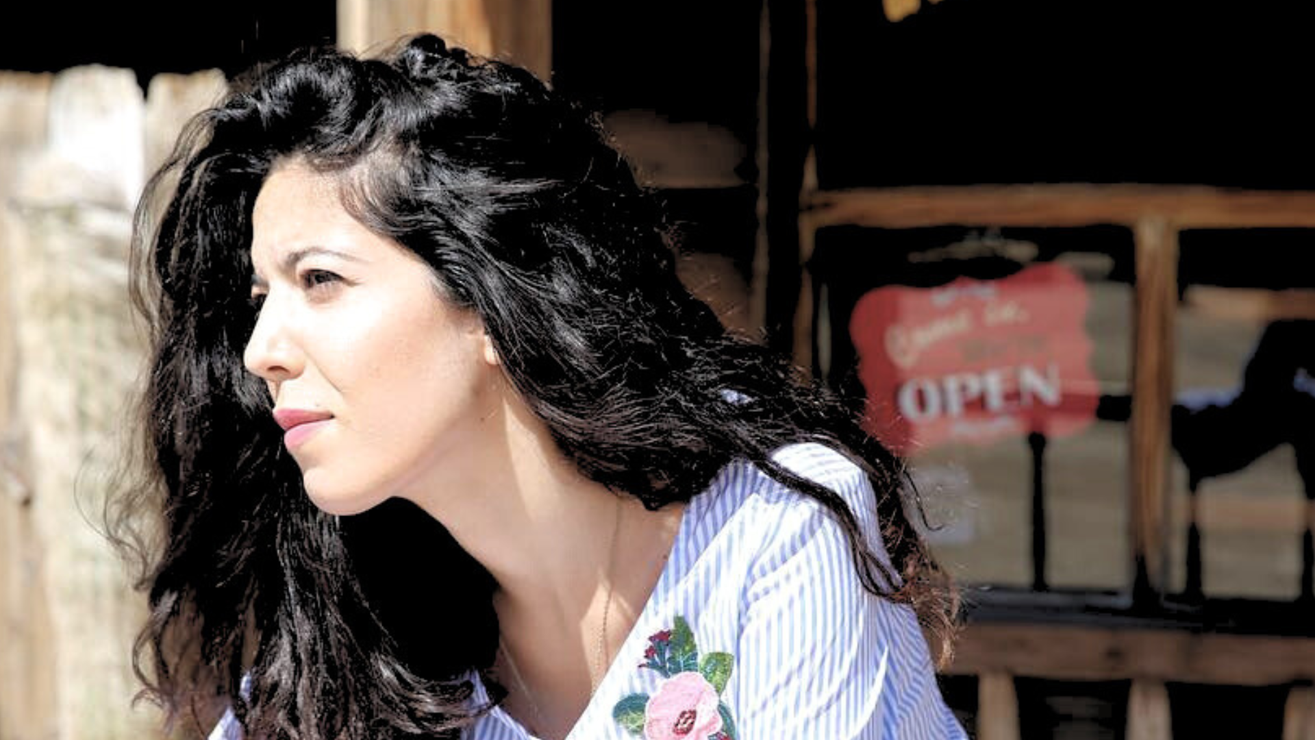 Şarkıcı Neslihan: Hiç Sevmedim’in ardında derin bir hikâye var!