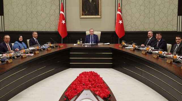 Saray’da değişim rüzgarı: Erdoğan ‘vitrin’ için startı verdi