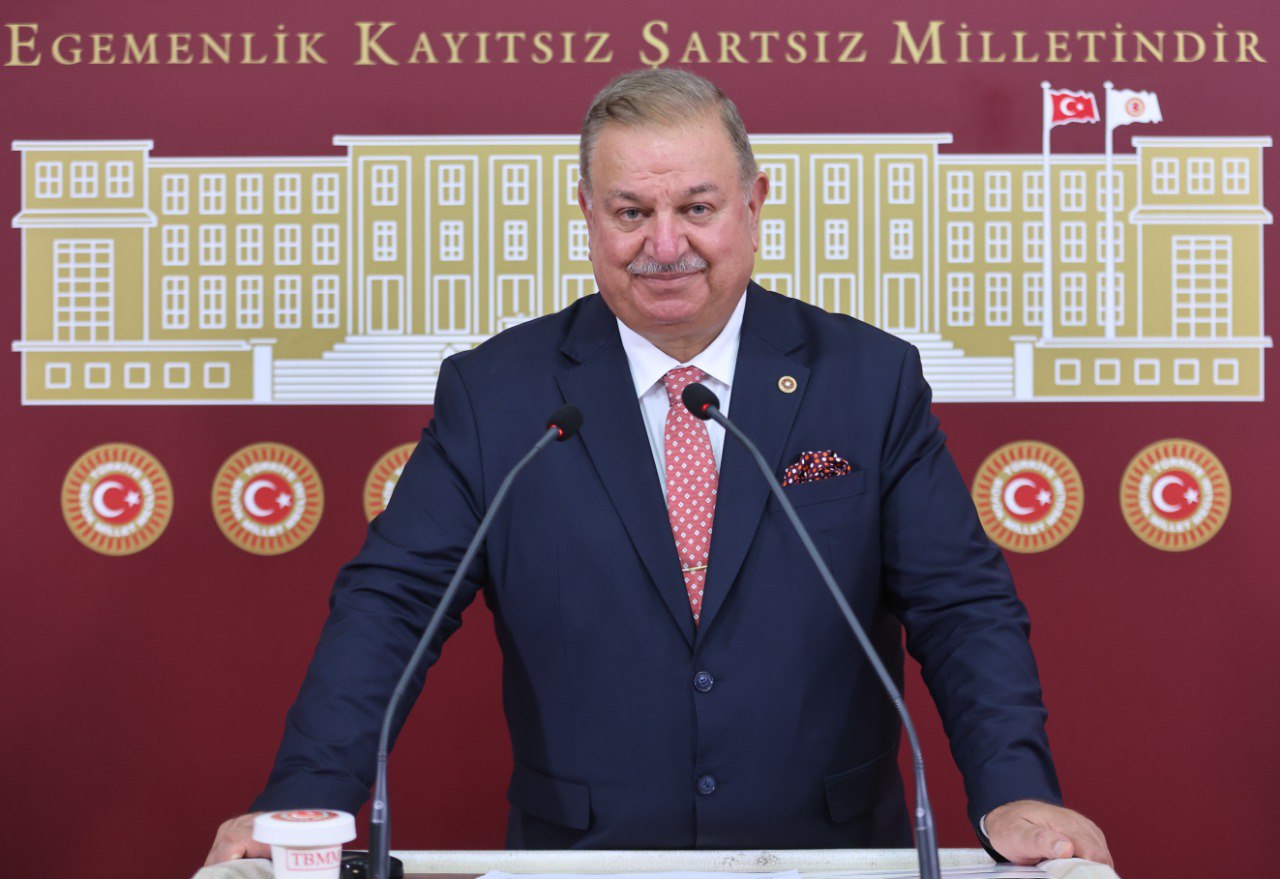 Yeniden Refah Partisi’nden hükümete asgari ücret çağrısı: En az 45 bin TL olmalı