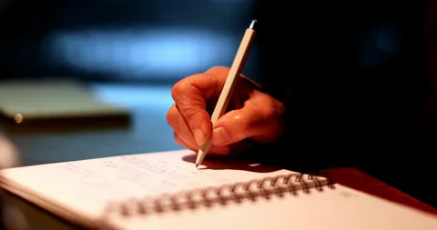 Üniversitelilere kötü haber! YÖK Başkanı duyurdu