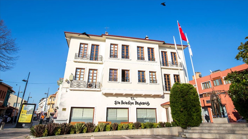 Bir belediyeye daha operasyon! Çok sayıda gözaltı var