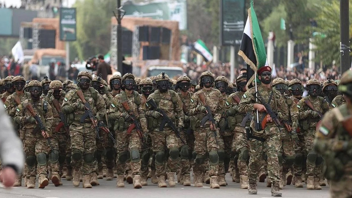 Suriye’de terör örgütü YPG’ye operasyon başlatıldı!