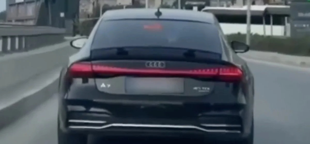 Çakarlı araç sürücüsü yakalandı: 414 bin TL ceza kesildi!