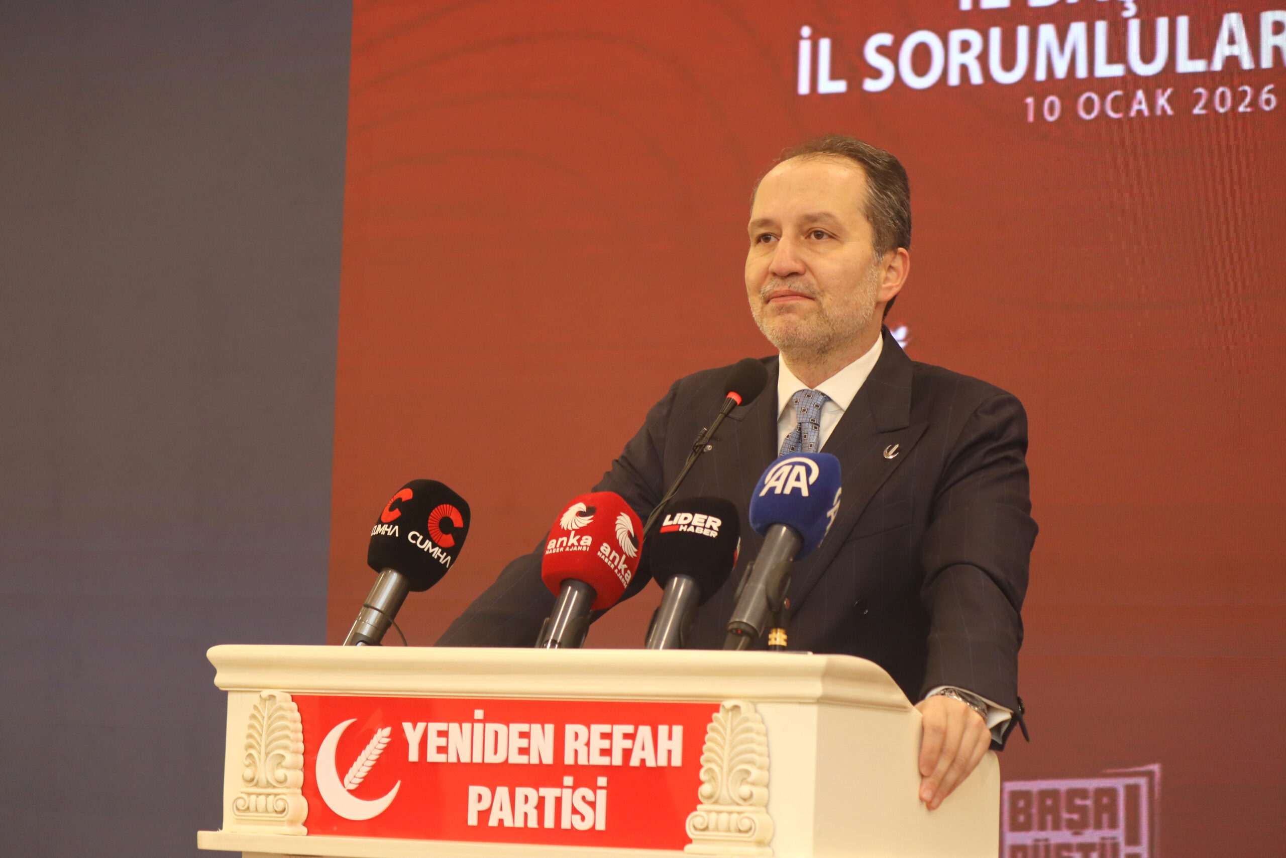 Erbakan’dan tarihi ayar:  İşbirlikçiler, istihbarat oyunlarının piyonları, bize istikamet çizemezler!