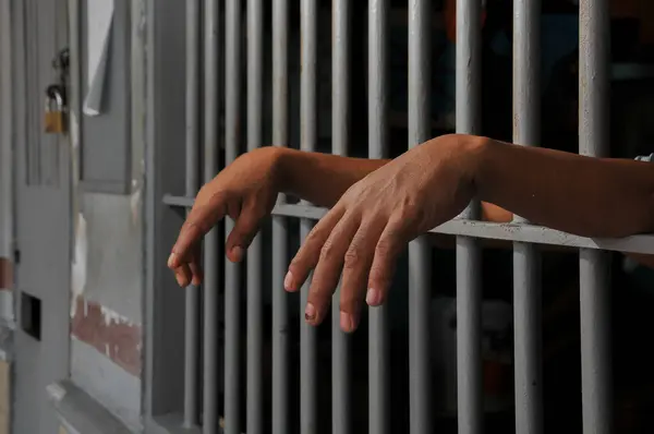 İnfazda ‘eşitlik’ paketi: Cezanın yarısını çeken tahliye olacak!