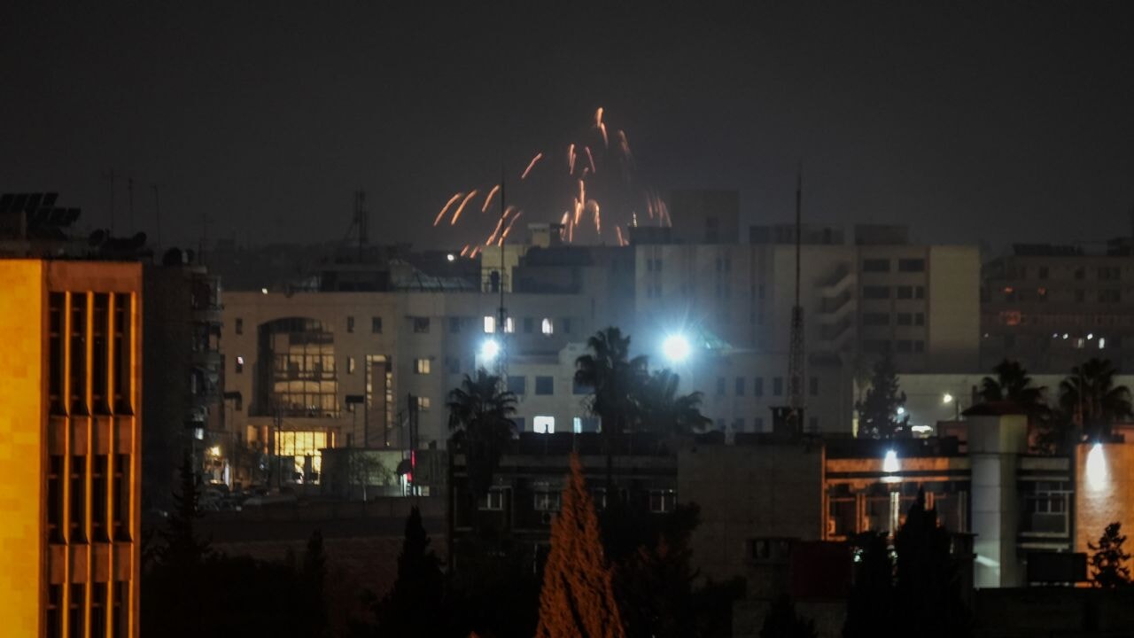 Halep’te terör örgütü SDG kaçtı! Suriye ordusu stratejik noktaları ele geçirdi